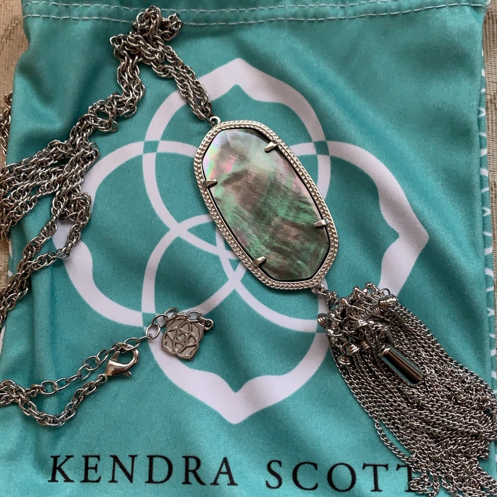 Kendra Scott Pendant Necklace